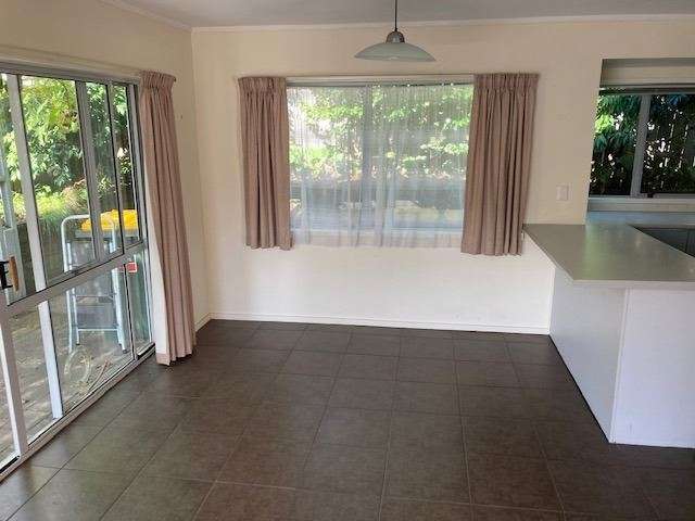 2/9 Channing Crescent Botany Downs_3