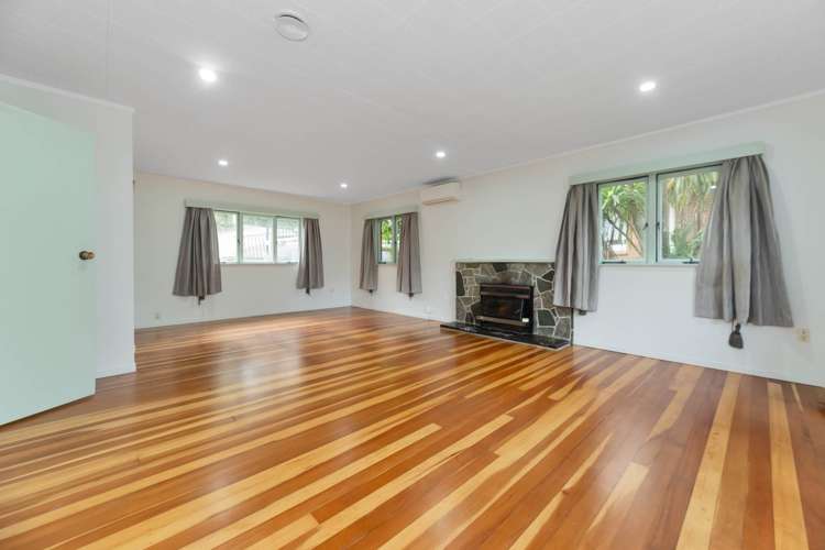 42 West Lynn Road Titirangi_6