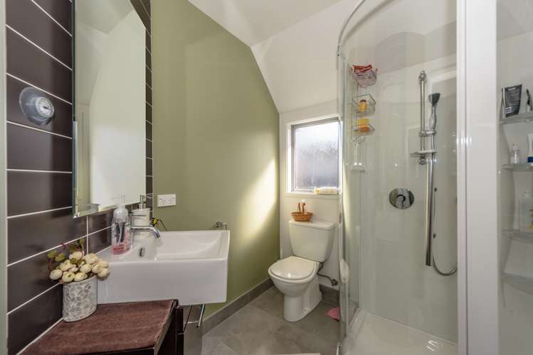 2/21 Wellington Street Hamilton East_8