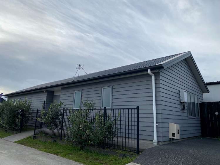 1 Honour Road Papakura_9