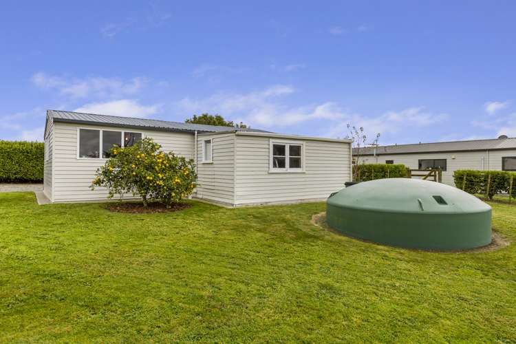 325 Richmond Road Lepperton_16