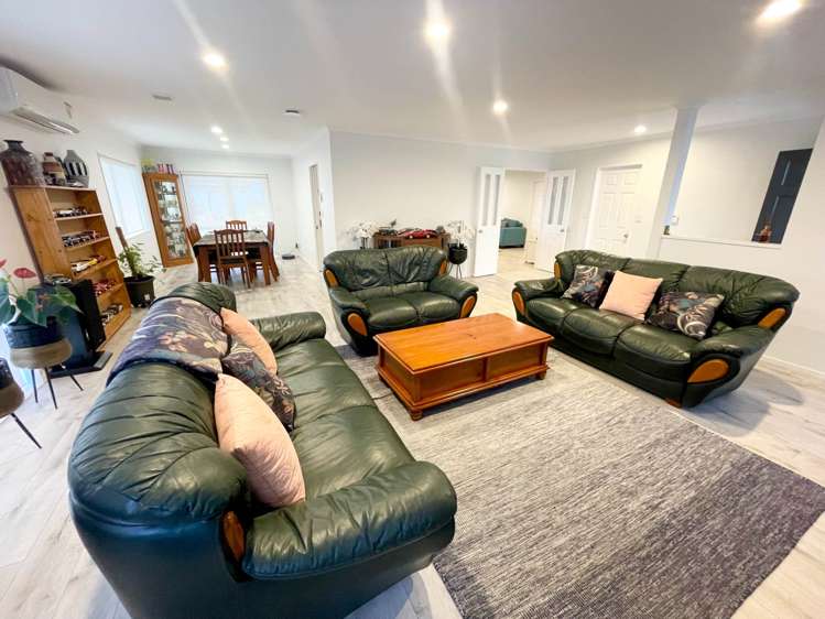 2/30 Kimber Hall Avenue Mt Roskill_6