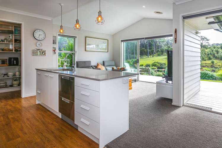 1840 Tiki Road Coromandel_15