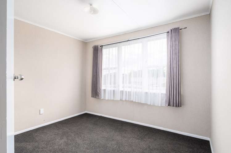 42 Lytton Road Riverdale_9