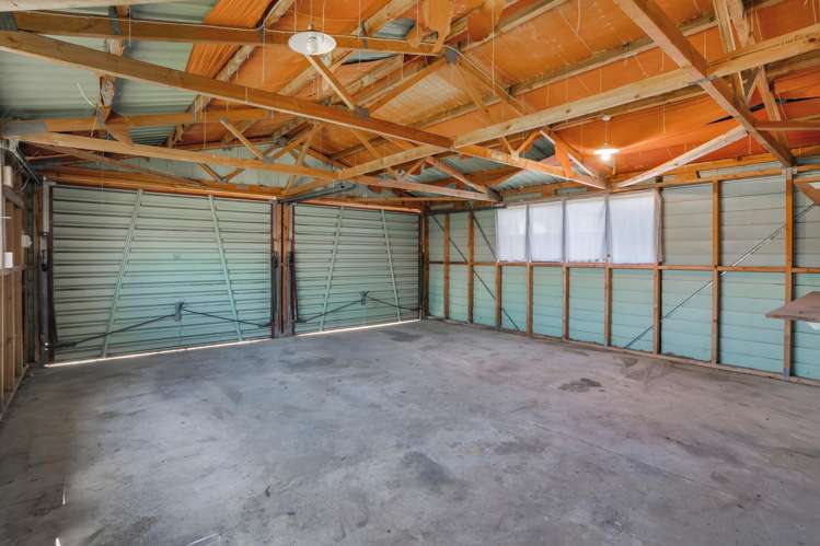 35 Dejoux Road Winton_18