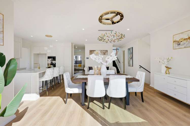 17 Ballyalton Crescent Flat Bush_10