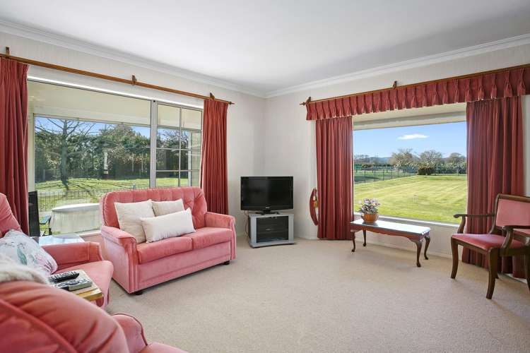 10 Broadmeadows Road Pukemoremore_16