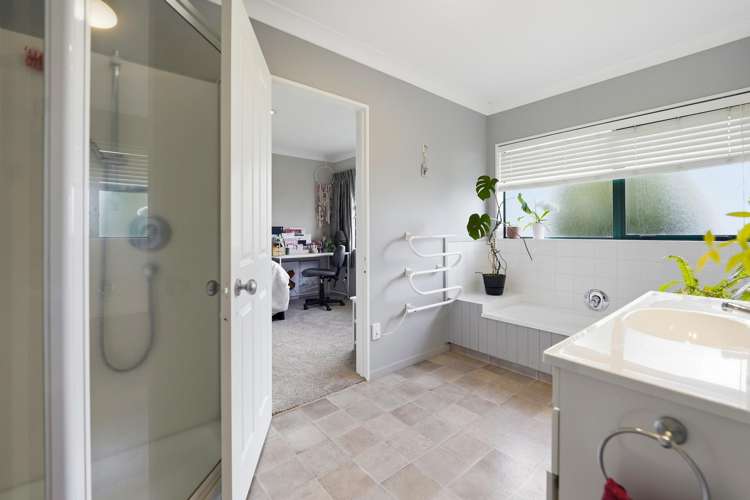 28b Laburnum Glen Mount Maunganui_12