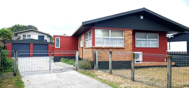 63 Aberdeen Drive Dinsdale_1