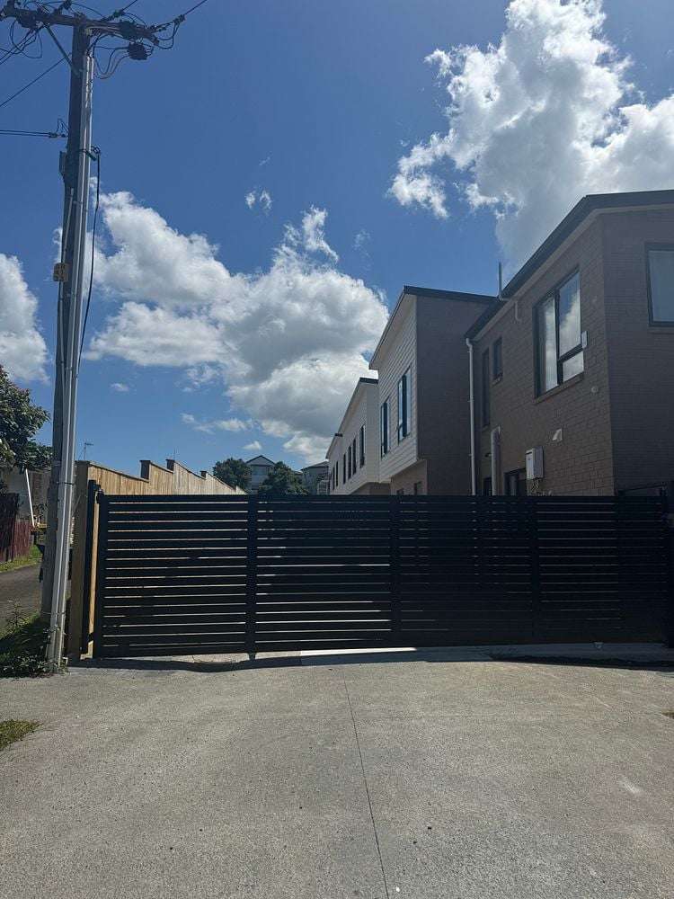 Unit 1-6/12 Inkerman Street_0