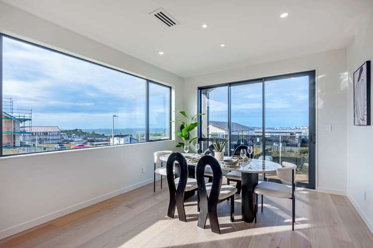 8 Makumaku Place Long Bay_8