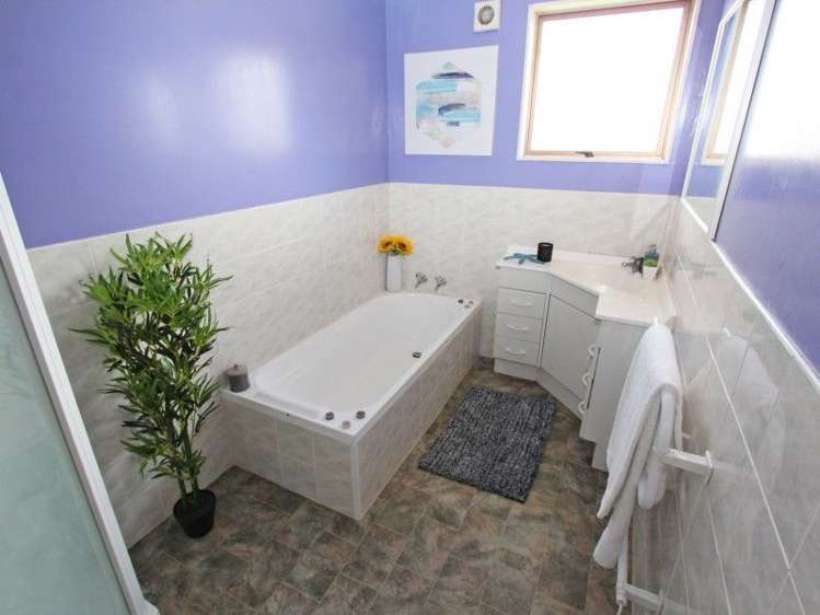 52 Discovery Drive Whitby_6