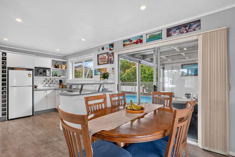 92 Rosario Crescent Red Beach_12