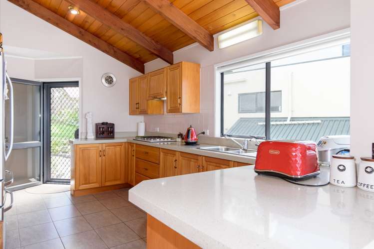 8 Saint Thomas More Lane Glenfield_7