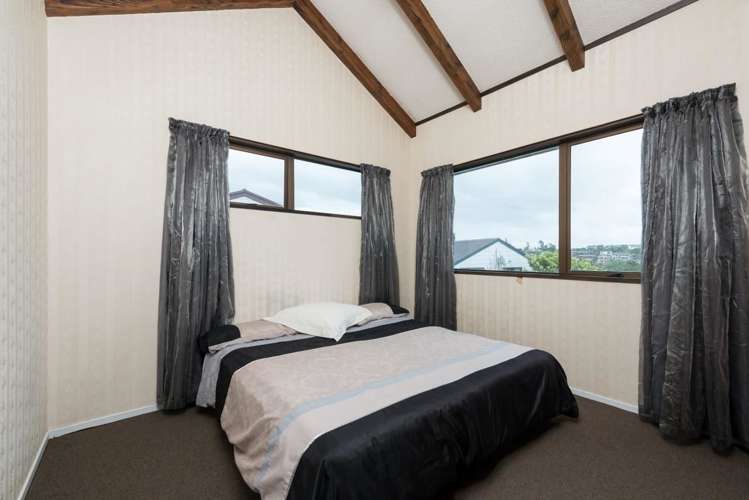 2 Pamir Place Welcome Bay_10