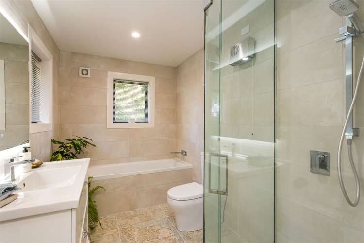 30 Major Aitken Drive Huntsbury_18