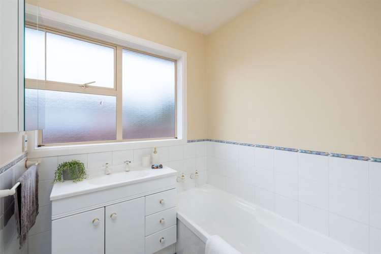 34 Norrie Street Redwood_13