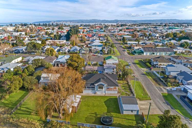 2 Cobden Street Gisborne_39