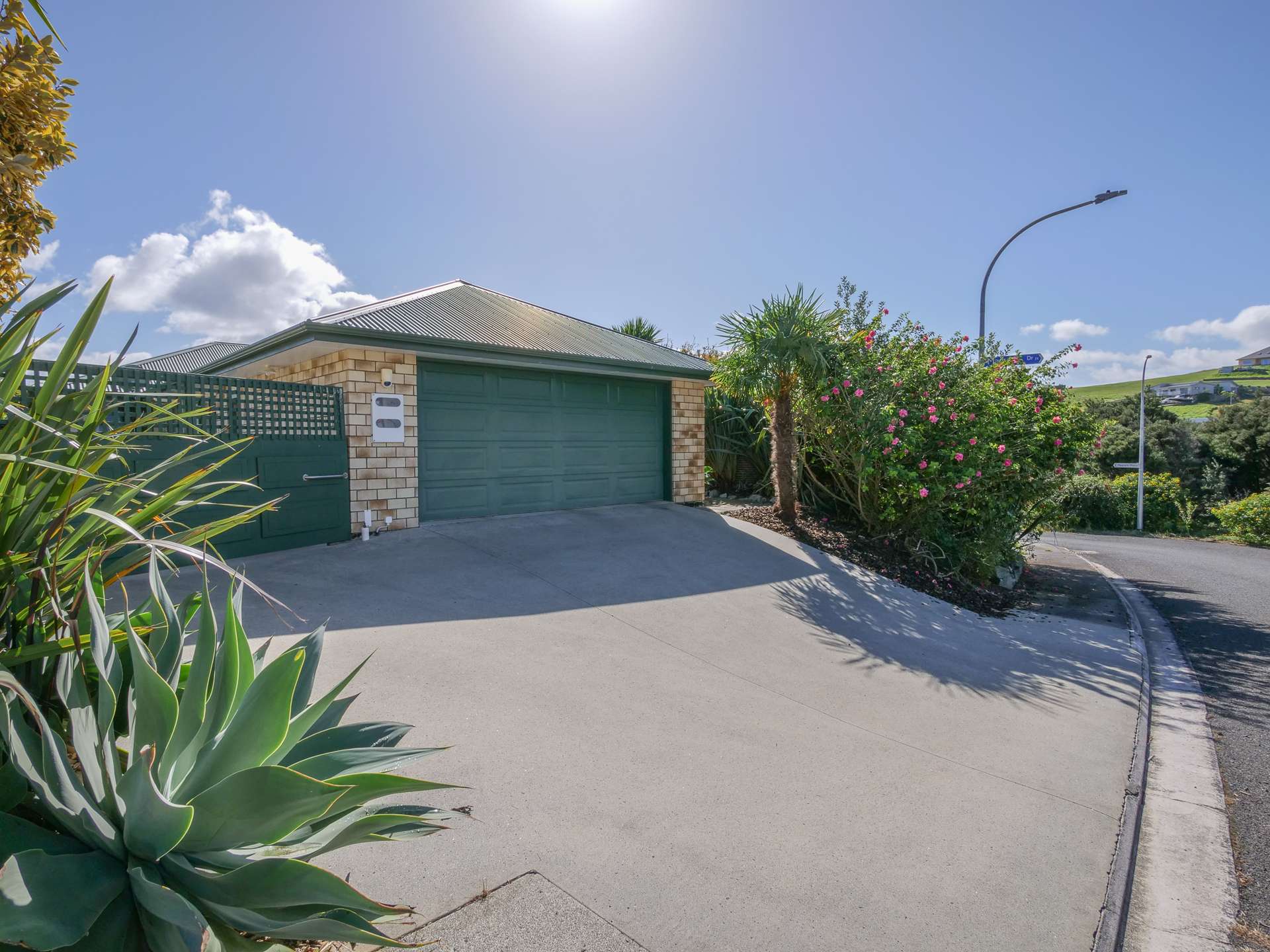 20 Hibiscus Avenue Cable Bay_0