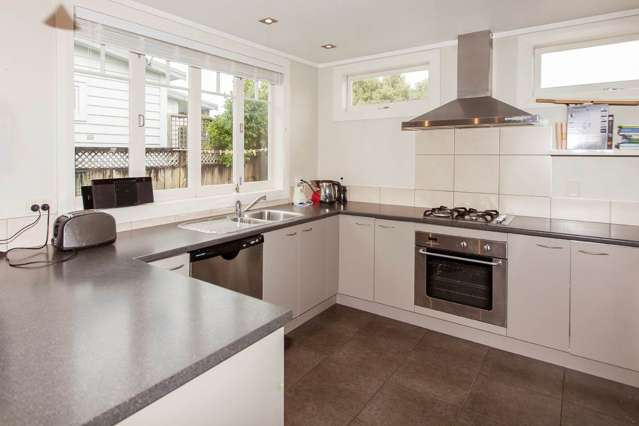 1/36 Mays Road Onehunga_2