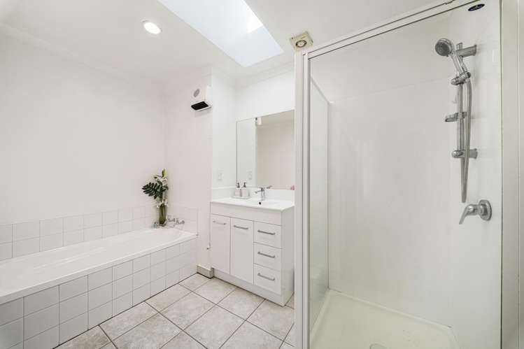 3 Whitbourne Heights The Gardens_17