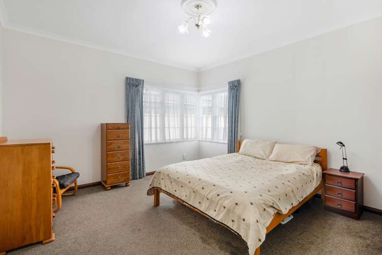 23 Falkirk Avenue Seatoun_12
