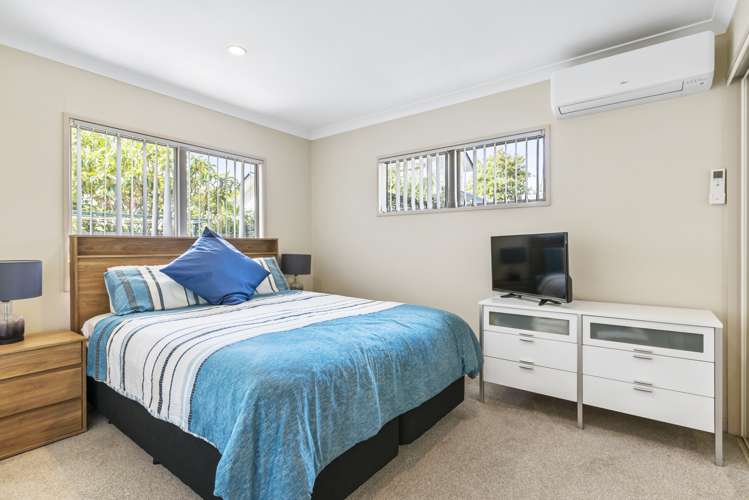 23 English Oak Drive Schnapper Rock_30