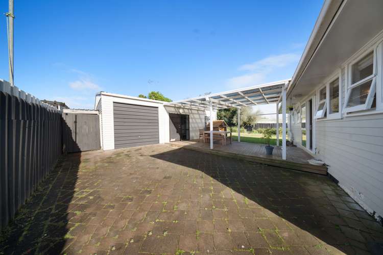 29 Capstick Road Otara_11