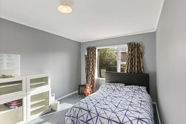 3/25 Winston Street Crofton Downs_5
