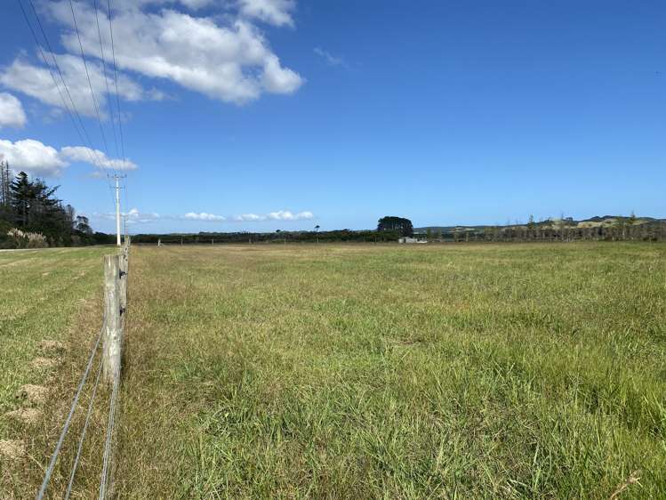 233 Heath Road Awanui_23