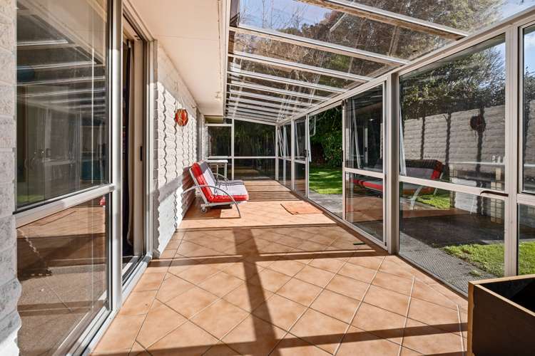 114 Huatoki Street Frankleigh Park_11