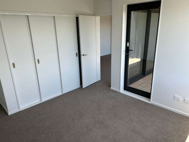 5/12 Treasure Lane Te Atatu South_12