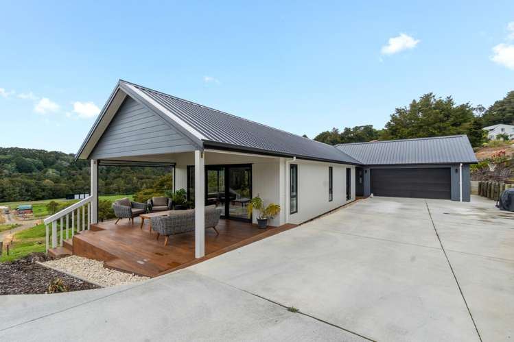 8 Watercourse Way Tikipunga_32