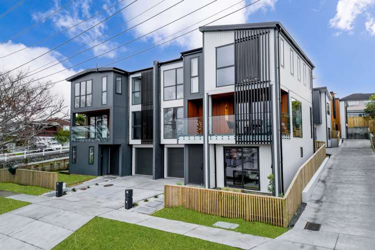 2A, 2B, 2E Rangitoto Terrace Milford_2