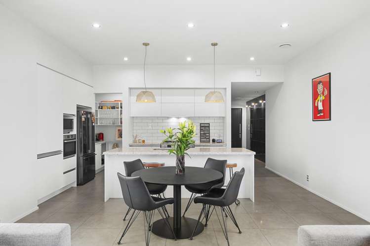 44 Hinterland Drive_5