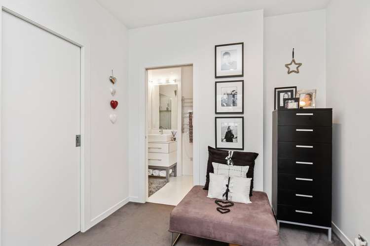 4d/21 Hargreaves Street Auckland Central_17