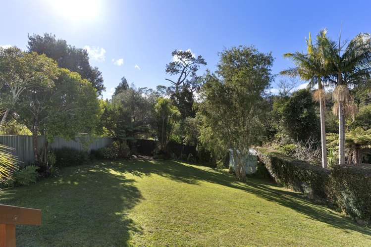 41 Lauderdale Road Birkdale_13