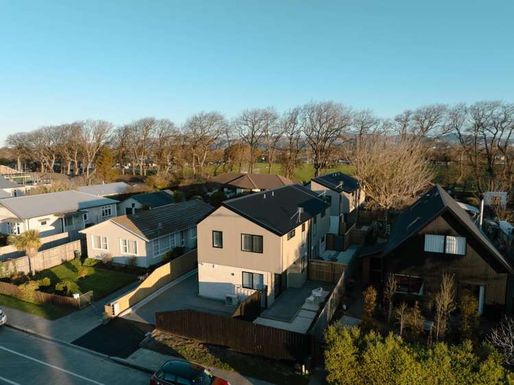 2/26 Warrington Street_1