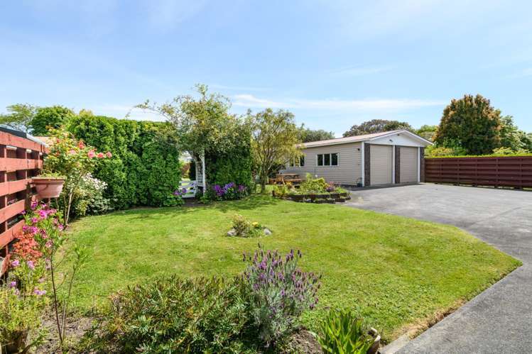 32 Cedar Crescent Feilding_20