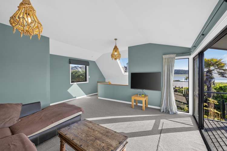 114 Rocking Horse Road Southshore_5
