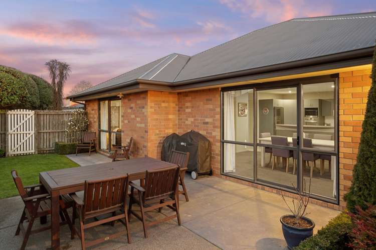 30 Coolspring Way Redwood_20