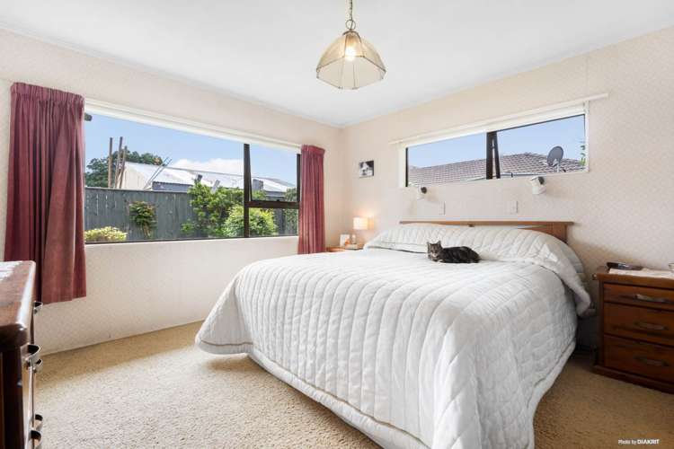 2/11 Cambourne Road Papatoetoe_8