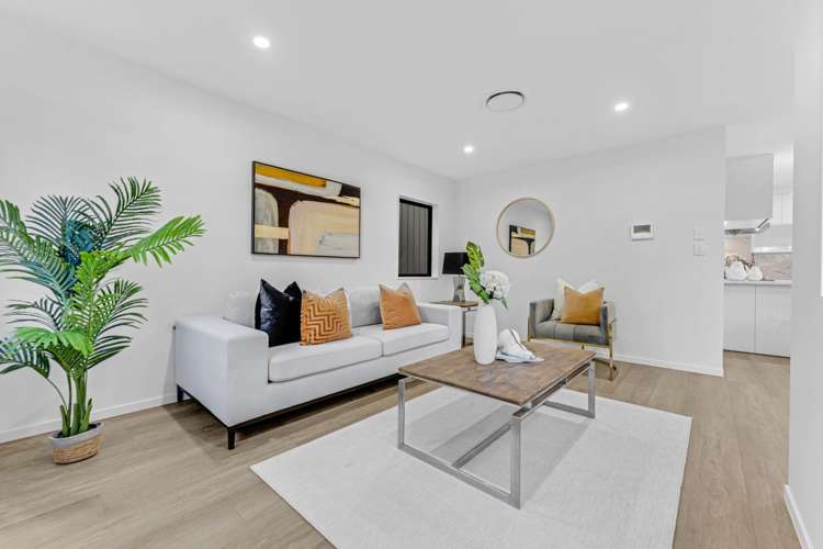 5A & 5B Janine Place Bucklands Beach_12