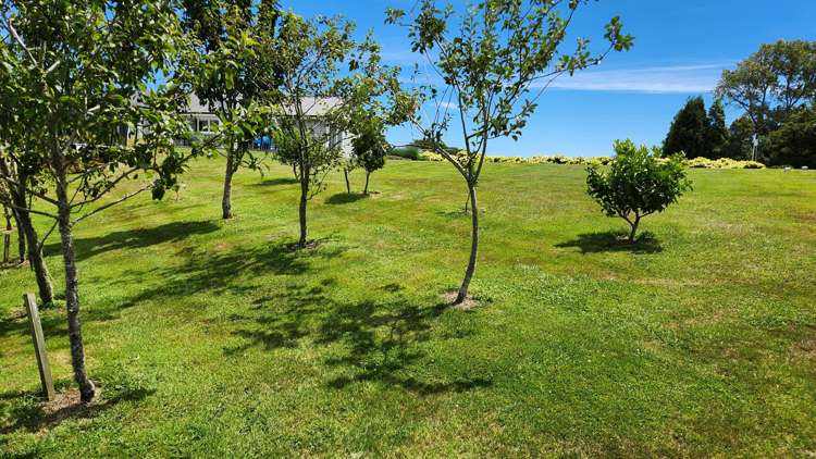 1199 Egmont Road Egmont Village_22