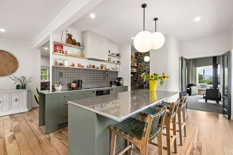 5 Manuka Terrace Eastbourne_6