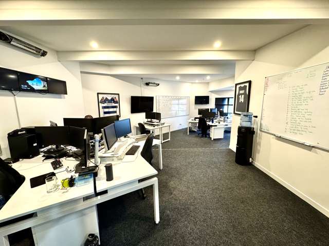 5/21 Karepiro Drive Stanmore Bay_2