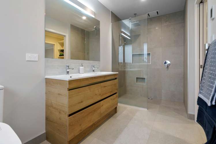 32 Hugo Shaw Drive Cambridge_12