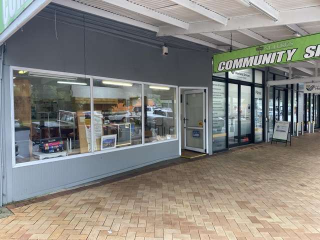 Retail or services - For Lease