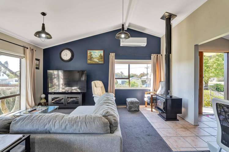 15 Brecon Road Stratford_1