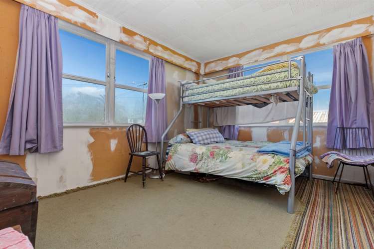 14 Karaka Road Kawakawa Bay_14